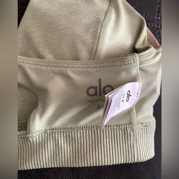 Alo Yoga Leggings & Bra set XS/SM - Picture 7 of 12